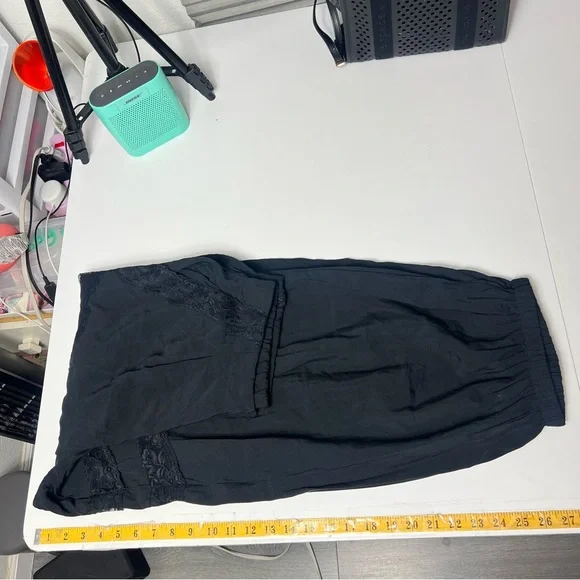 Anthropologie Pieced Black Lace Joggers Size S NWT - Picture 13 of 16